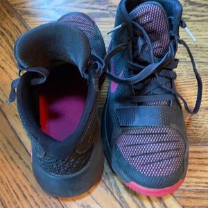 Nike KD Youth size 6.5